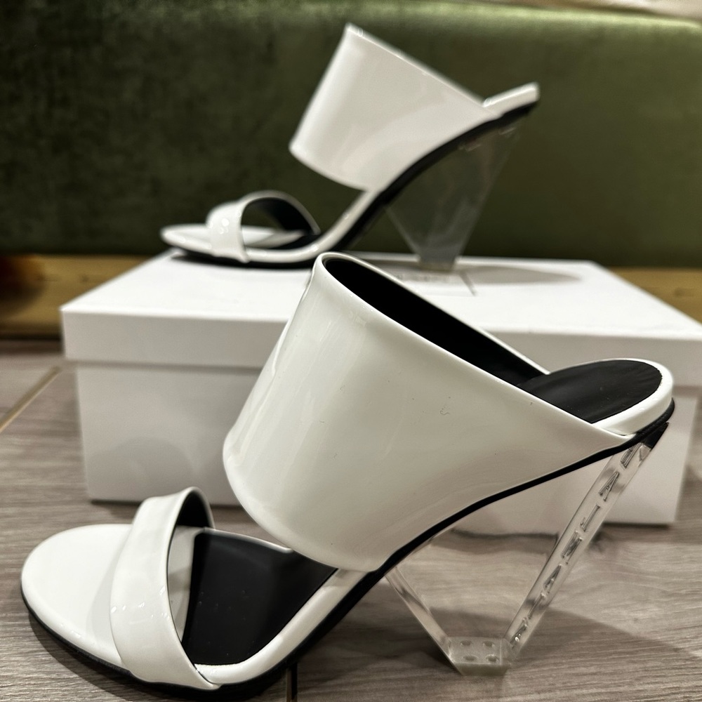 BRAND NEW BALMAIN SHOES